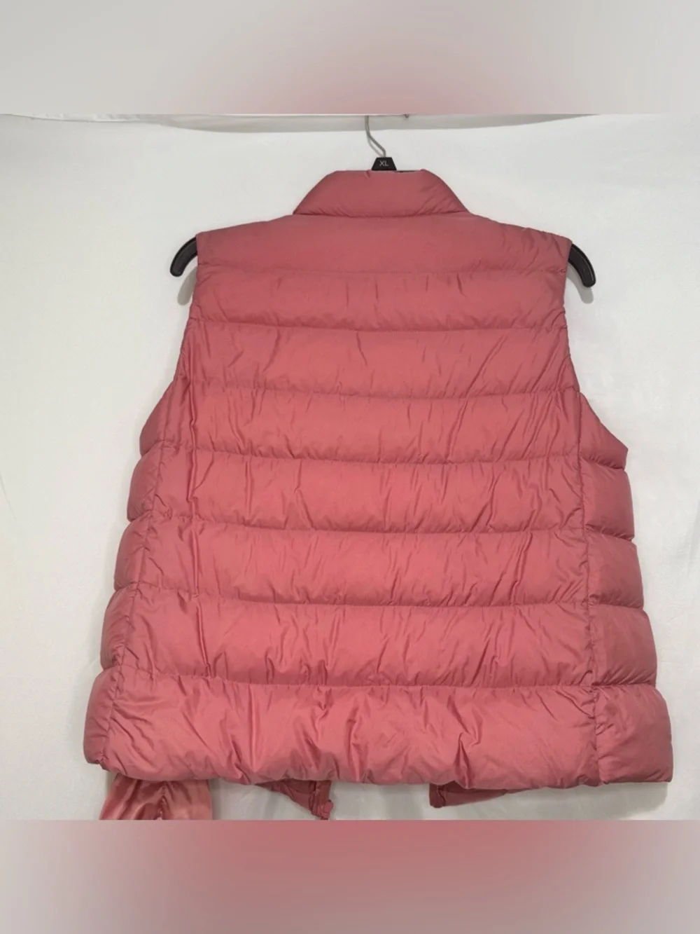 UNIQLO Ultra Light Down Vest Size M - Picture 7 of 7